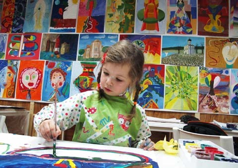 Юдина Маруся в творческом процессе в новом Центре ЭОС на Белорусской. Юдина Маруся в творческом процессе в новом Центре ЭОС на Белорусской.